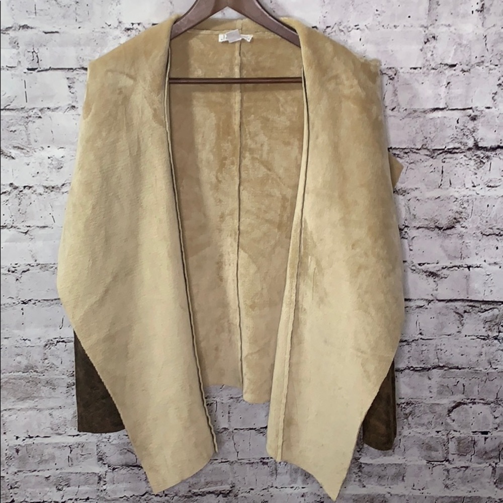 Love Riche Cardigan - Picture 8 of 8
